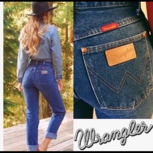 VTG Wrangler high rise straight leg mom jeans